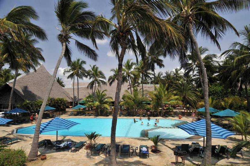 Bahari Beach Hotel 4* Кения, Момбаса