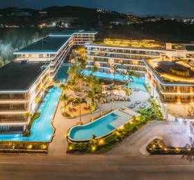 Kora Beach Resort Phuket в Пхукете