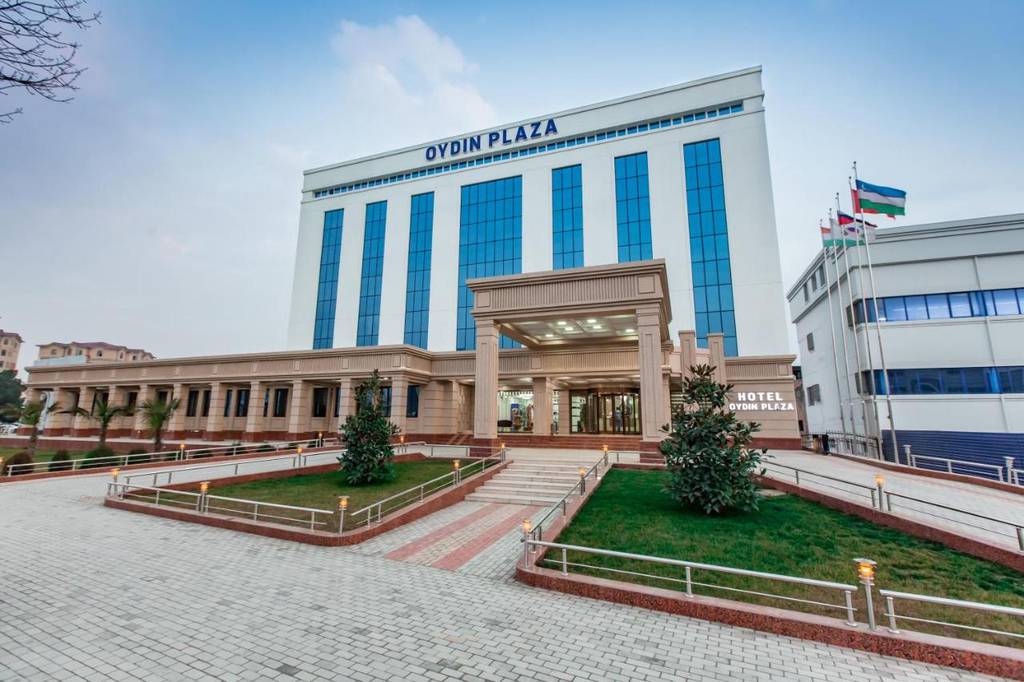 Oydin Plaza Hotel 3*