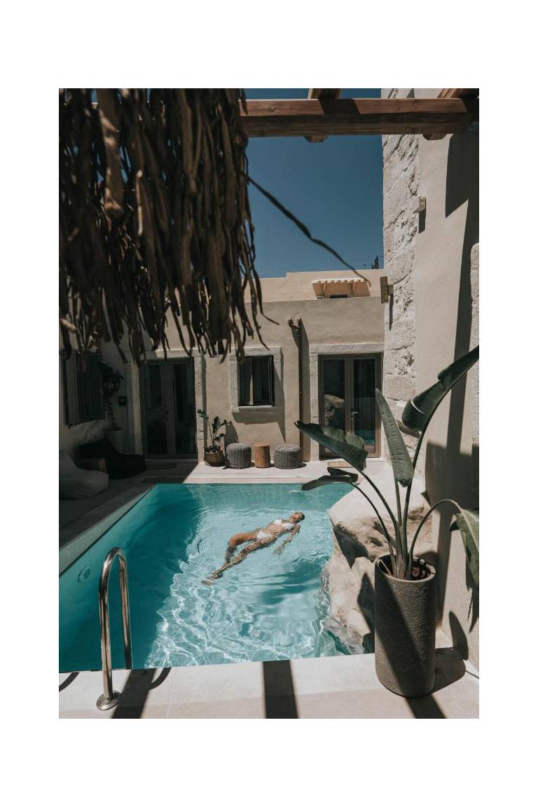Manili Boutique Suites & Villas