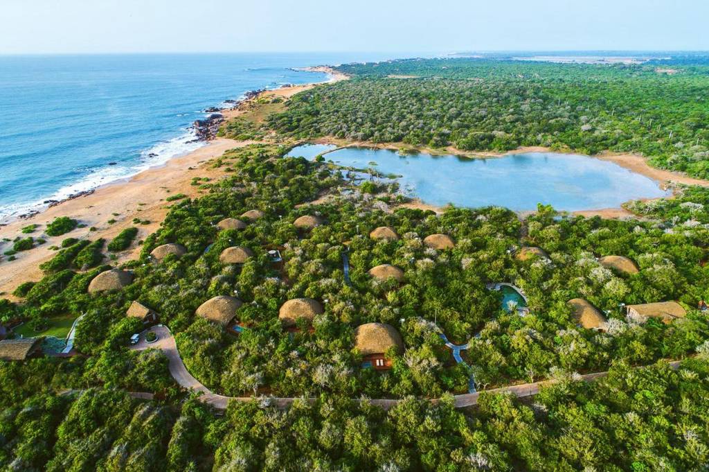 Uga Chena Huts 5*