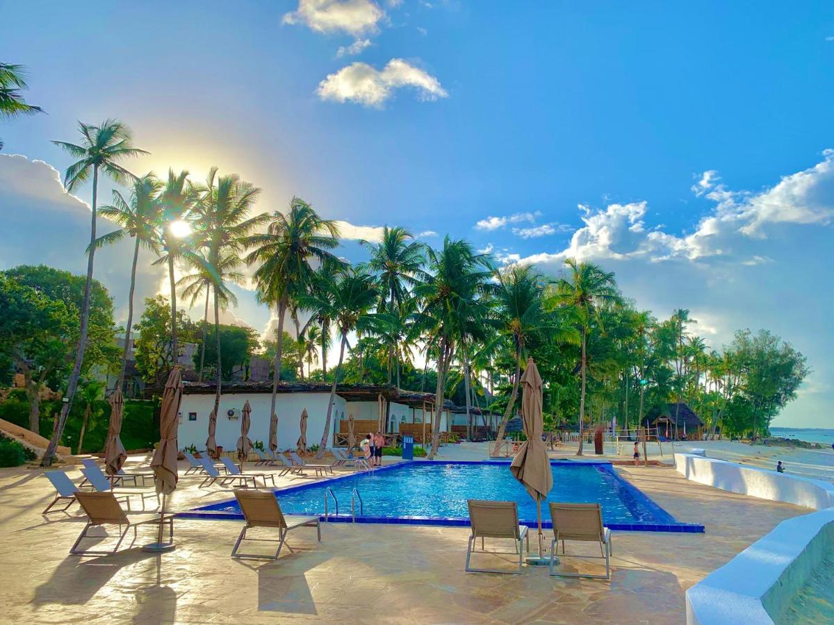Royal Mandarin Hotel & Resort