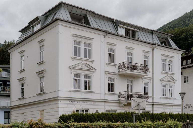 Romantik Residenz (Ferienwohnungen Hotel Im Weissen Rossl) - Dependance
