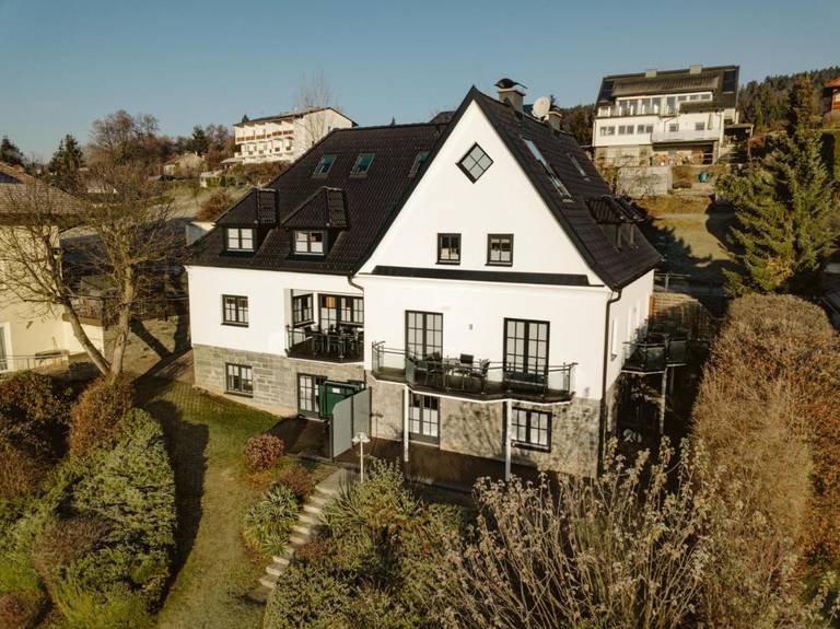 Velden 24
