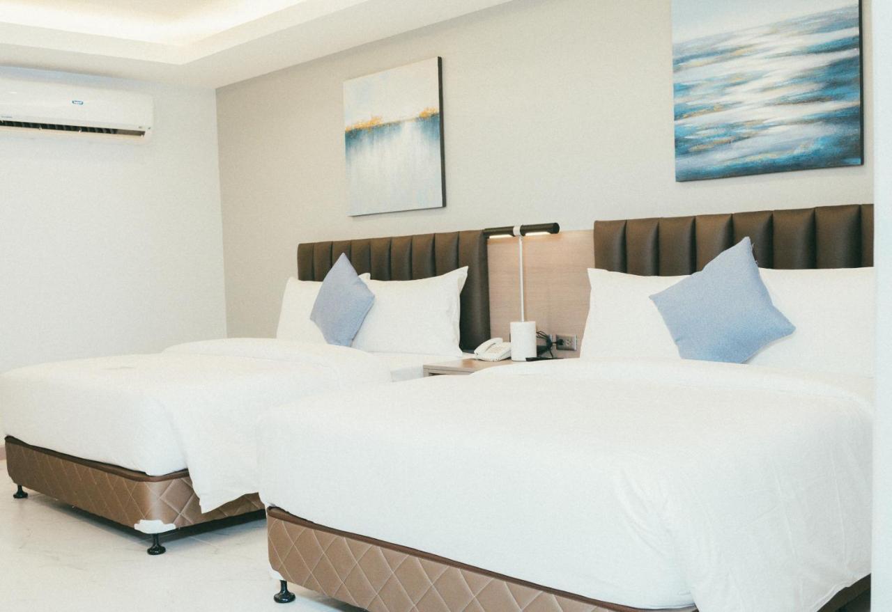 NS Royal Hotel