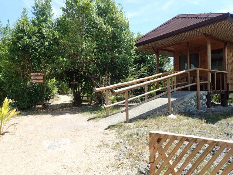 Eskapo Verde Lodge Moalboal