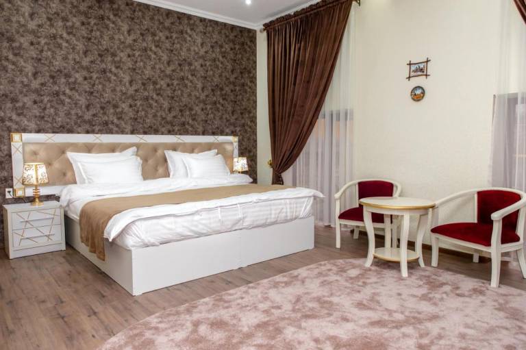 Hotel The Royal