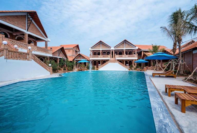 Hau Red Resort
