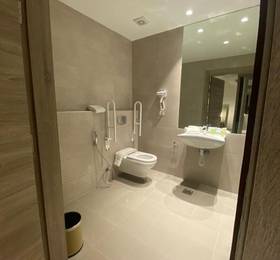 Golden Tulip Amman в Аммане