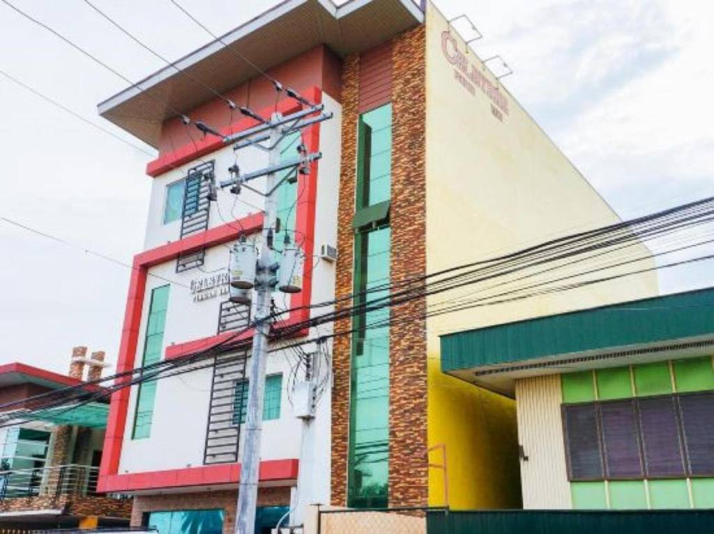 RedDoorz Near Talisay District Hospital 2*