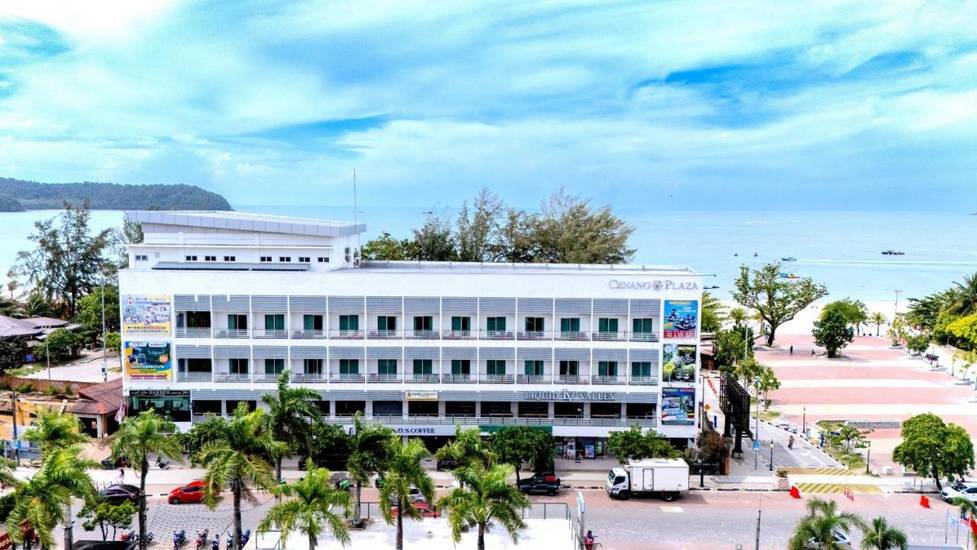 Cenang Plaza Beach Hotel, Jalan Pantai Cenang 3* Малайзия, Лангкави