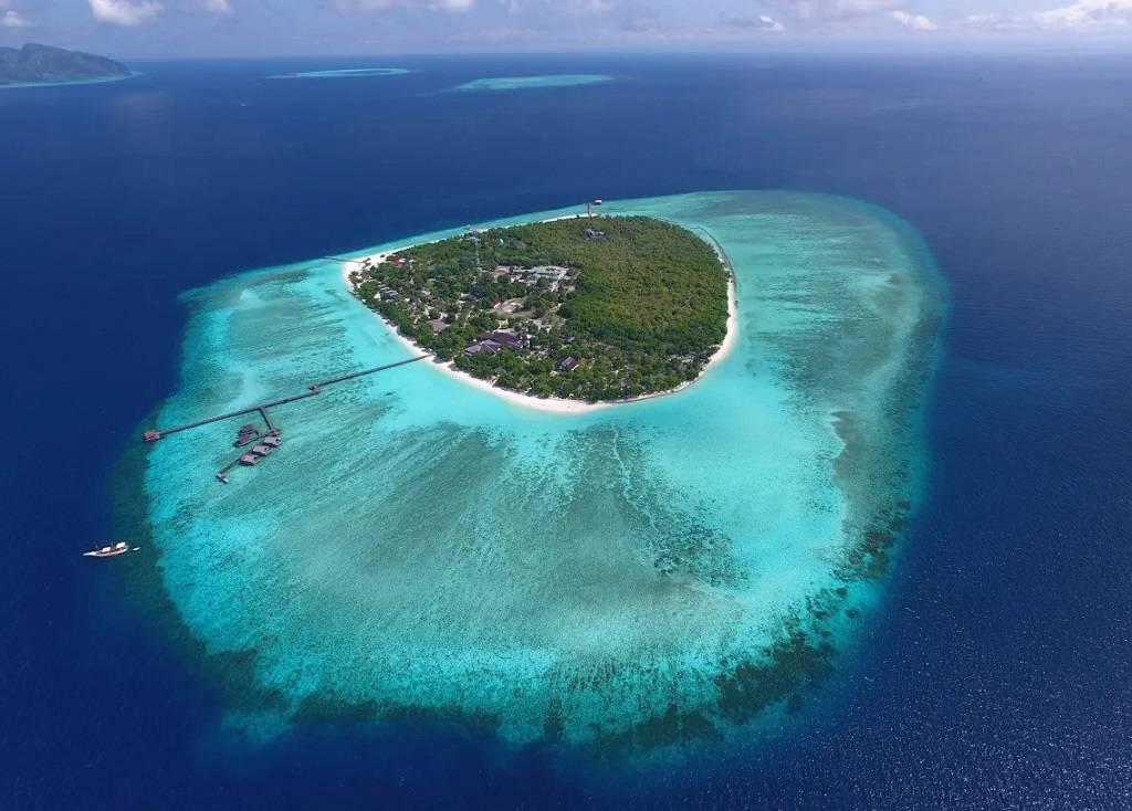Pom Pom Island Resort 4*