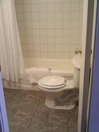 Caravan INN 3* Канада, Квеснел