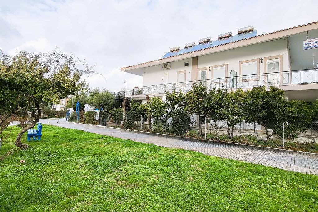 Greek Pride San Giorgio Apartments 5*