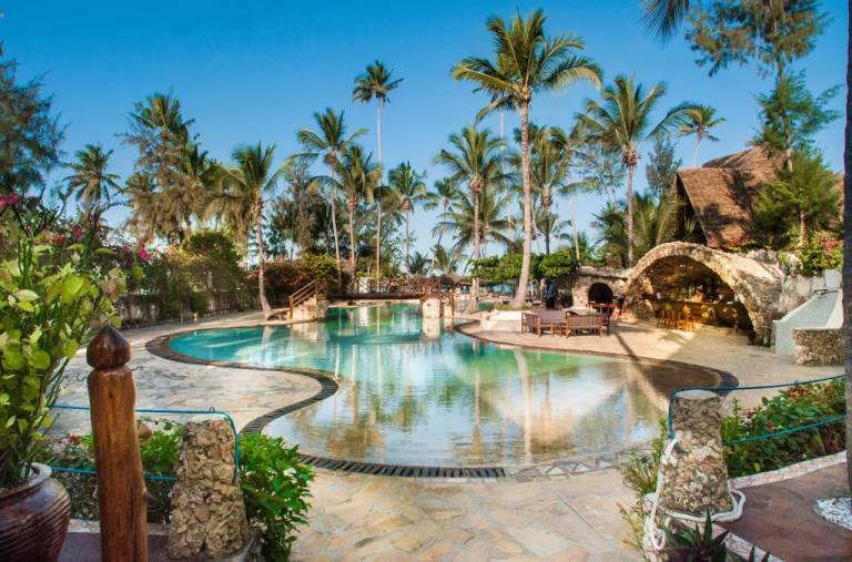 Jaz Amaluna Beach Resort