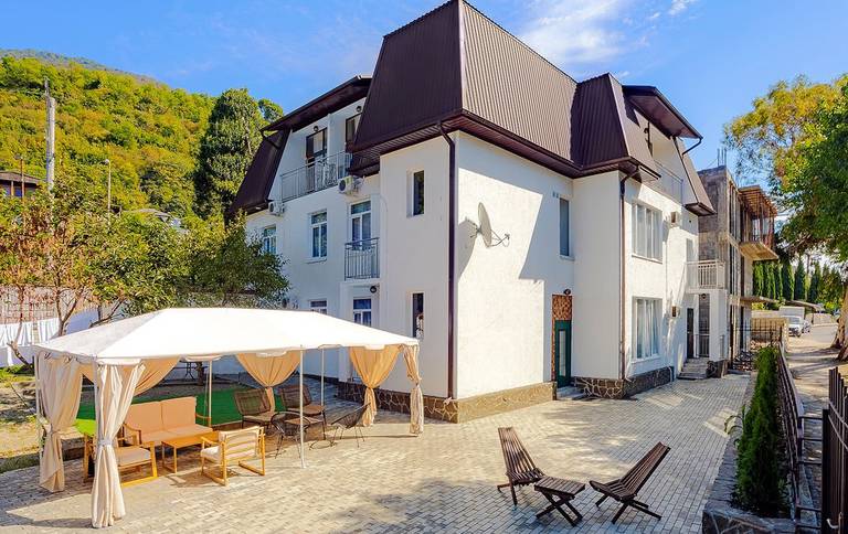 Гости Кавказа Hotel Gagra