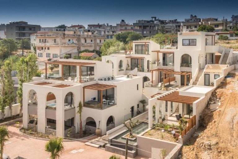 Vaya Suites by Omilos Hotels