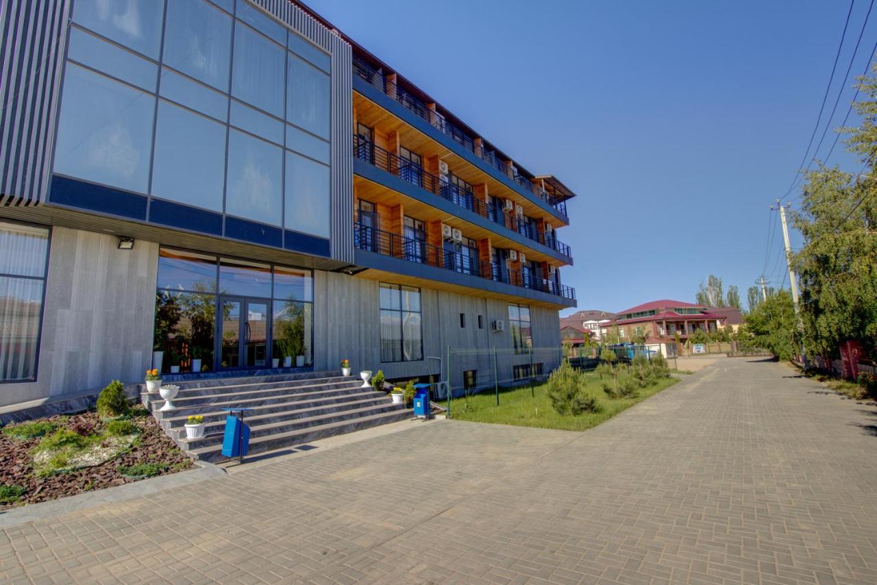 Vzmorie Resort
