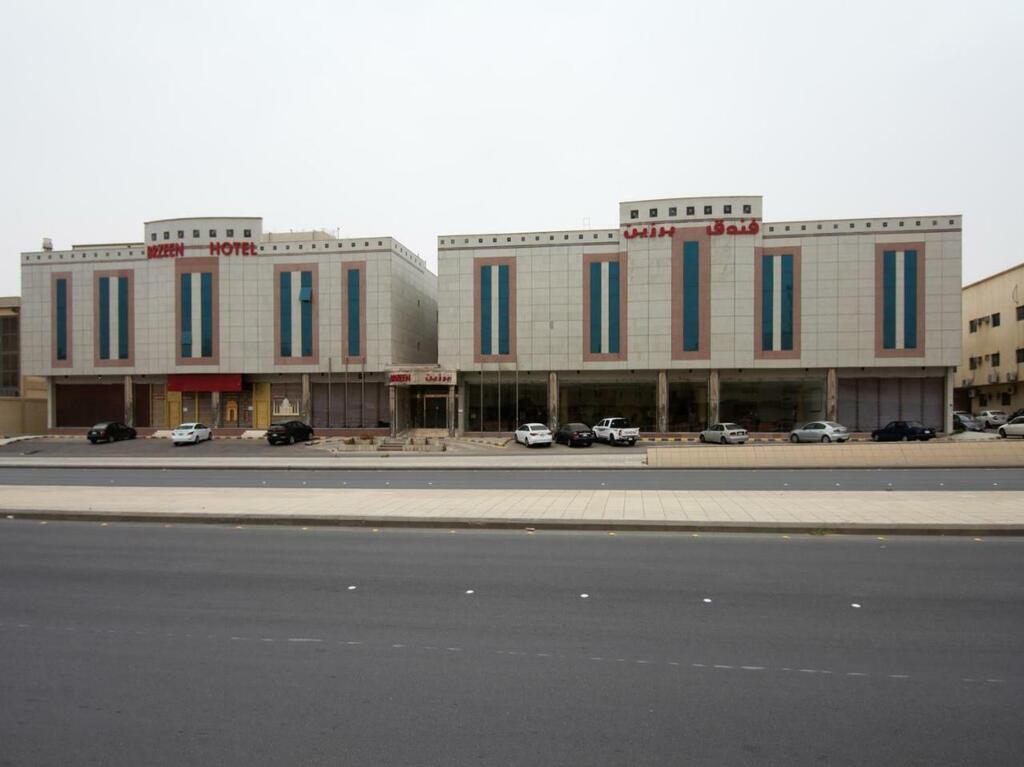 Capital O 162 Brzeen Hotel