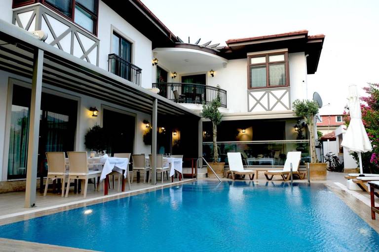 Egehan Butik Otel