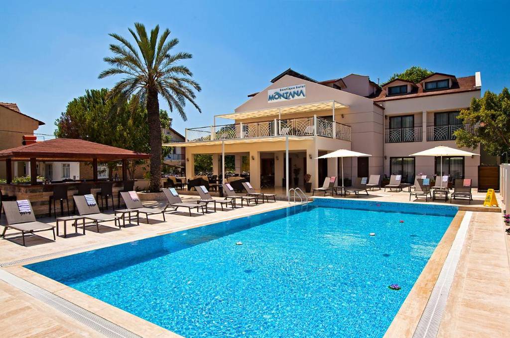 Boutique Hotel Montana 3*