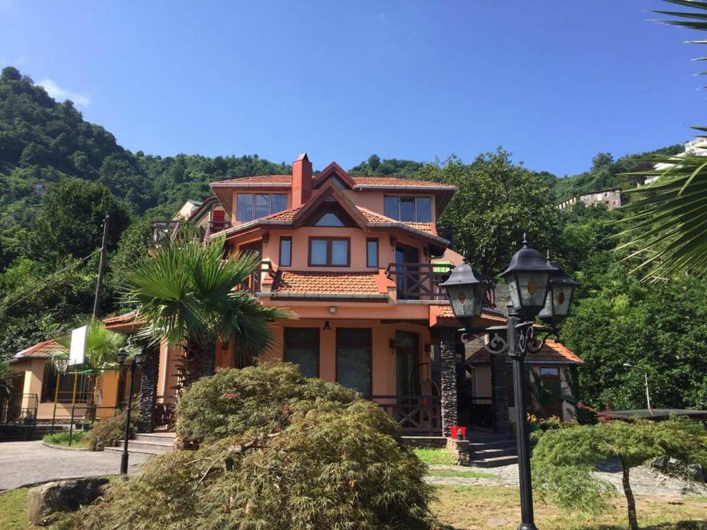 Kvariati Villa, Sea & Mountains 3*