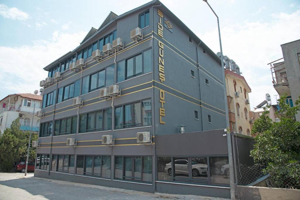 Side Gunes Hotel 3*