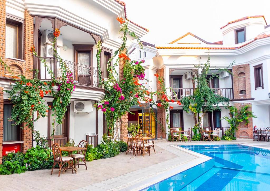 Nish Caria Boutique Hotel 4*