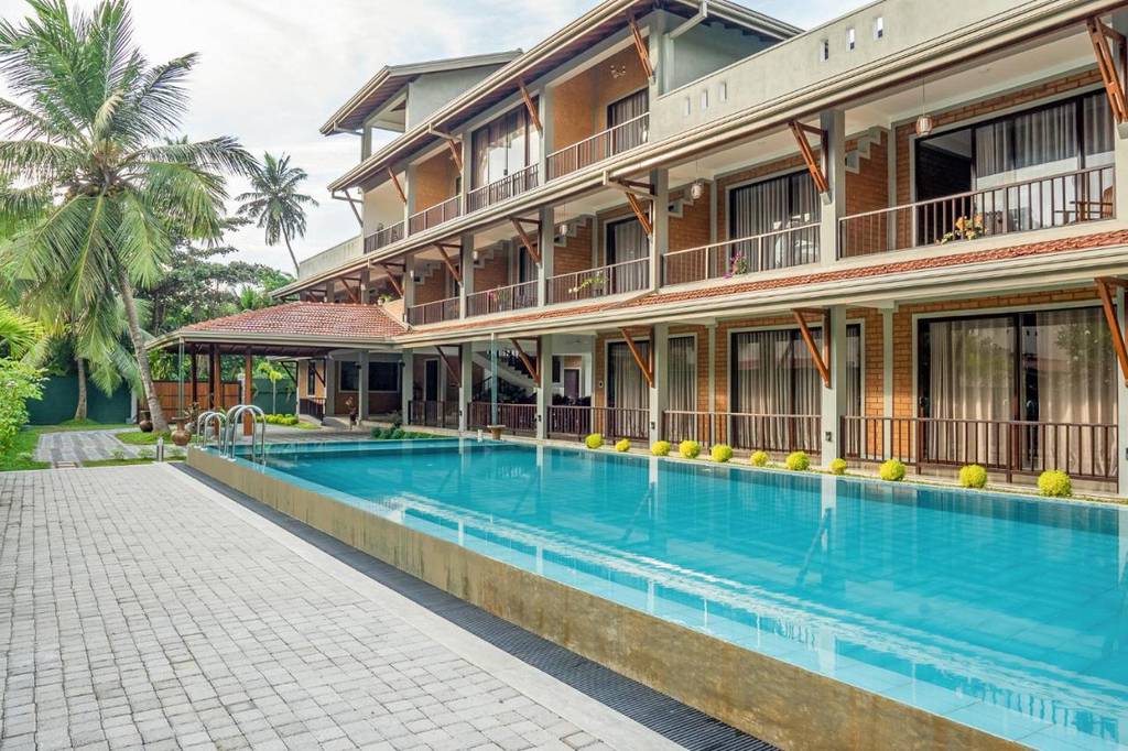Anura's Elephant 3*