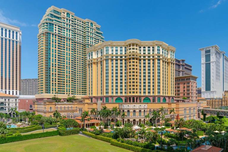 Four Seasons Hotel Macau, Cotai Strip