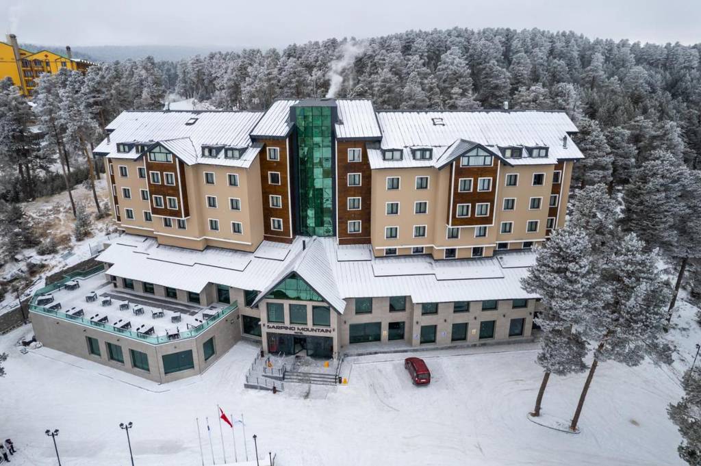 Sarpino Mountain Hotel 5*
