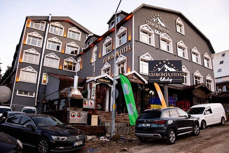 Lizbonia Hotel