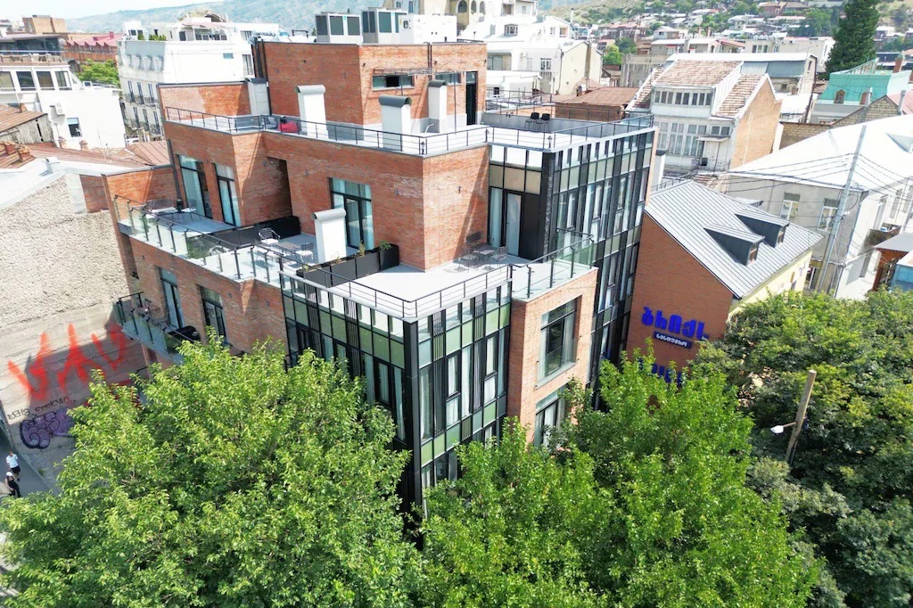 Bricks Hotel