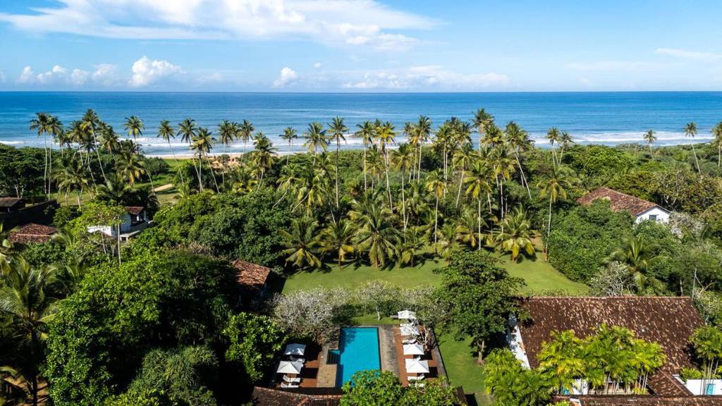 Taru Villas - Rock Villa 4*