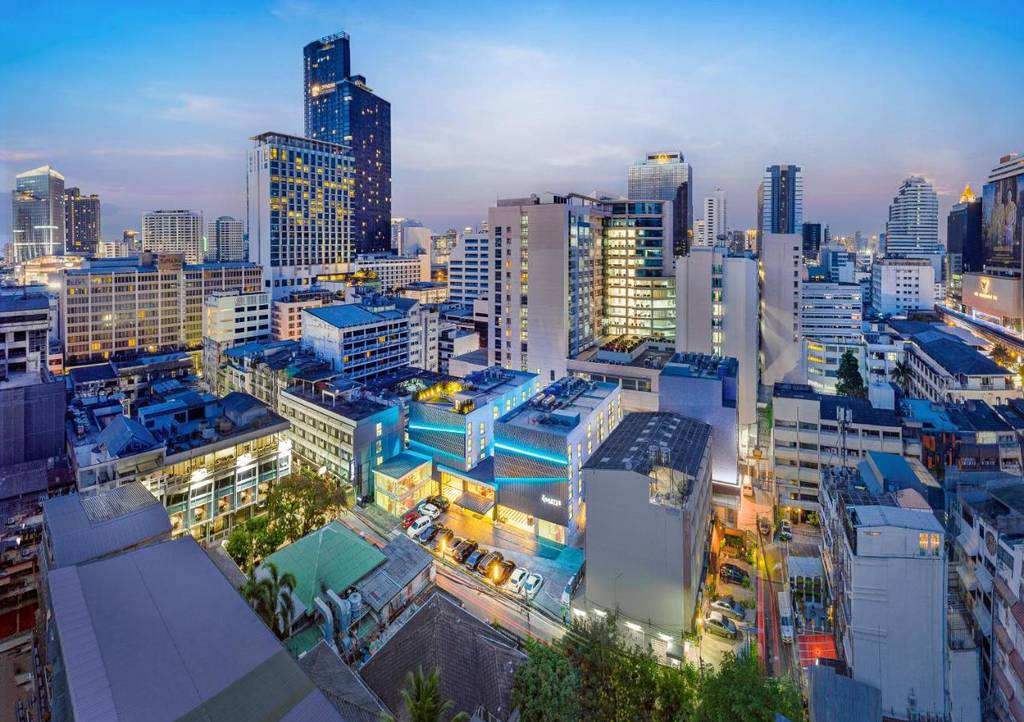 The Quarter Silom by UHG 4*