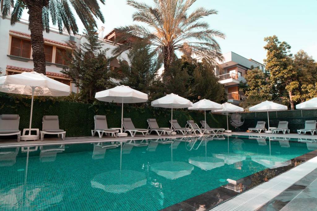 Sam Hotel