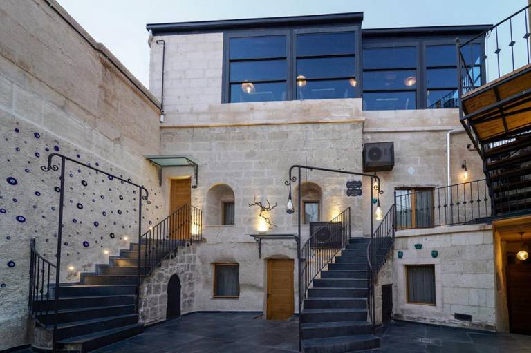 The Niche Cave Hotel