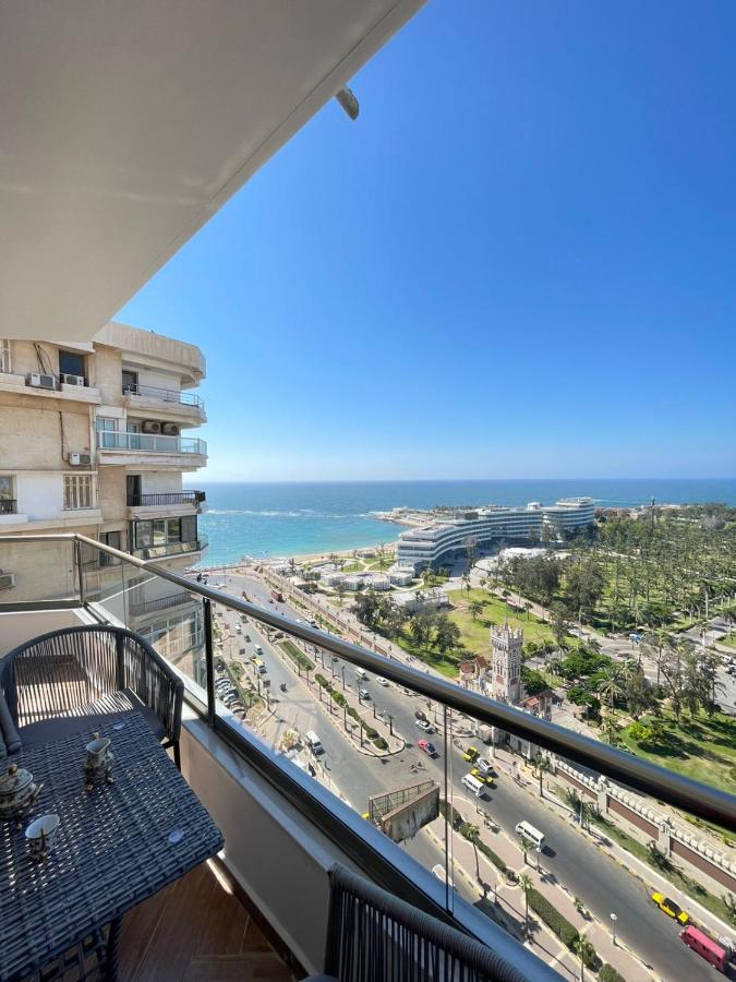 Royal Sea View