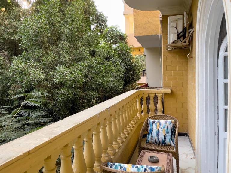 Queen Of Pyramids Hotel