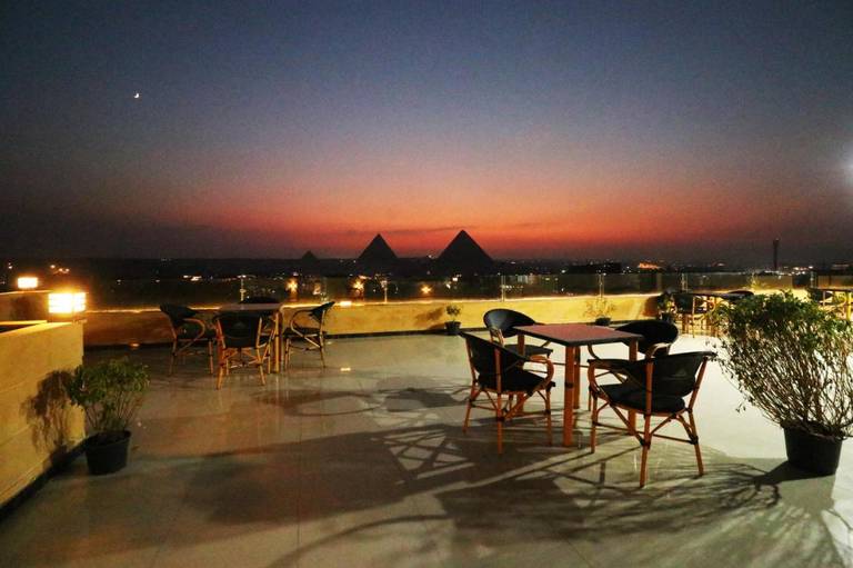 Pyramids Skyline Hotel Cairo
