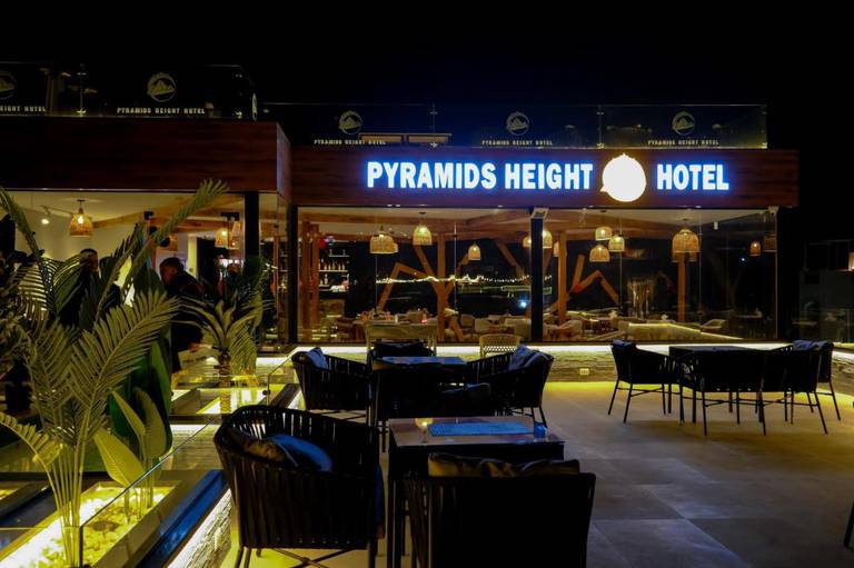 Pyramids Height Hotel