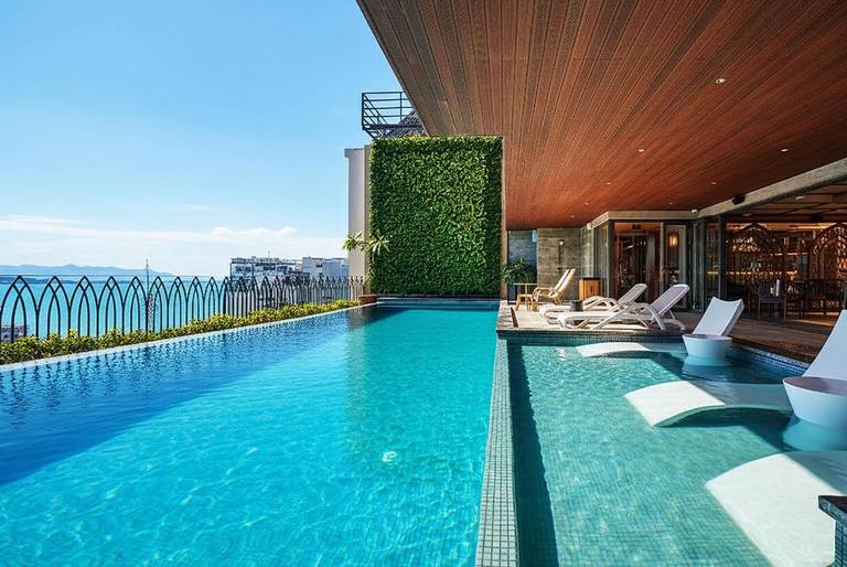 Champton Nha Trang