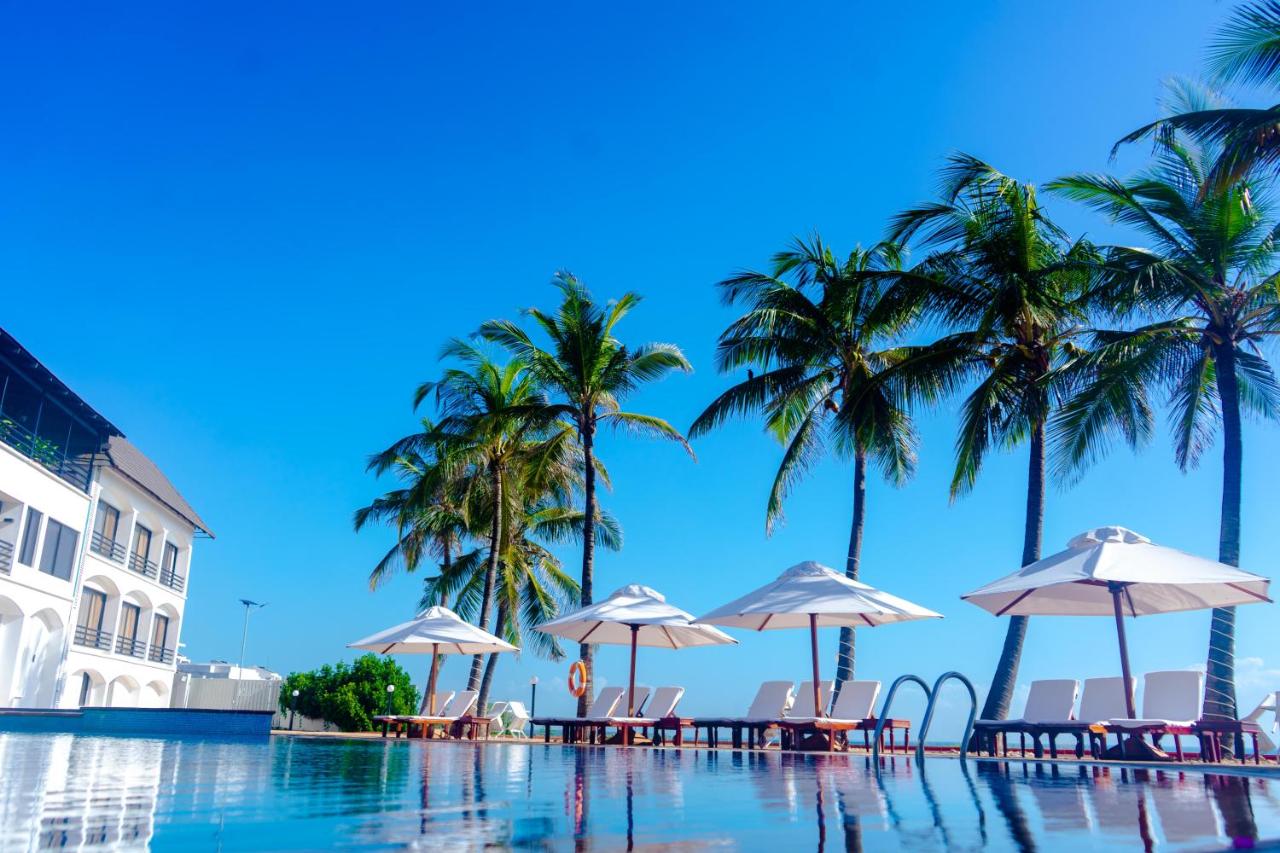 Sea Cliff Hotel
