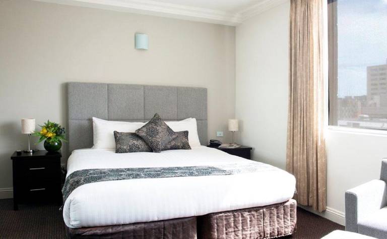 Rydges Carlton