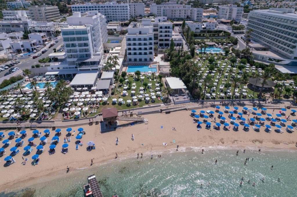 Iliada Beach 4*