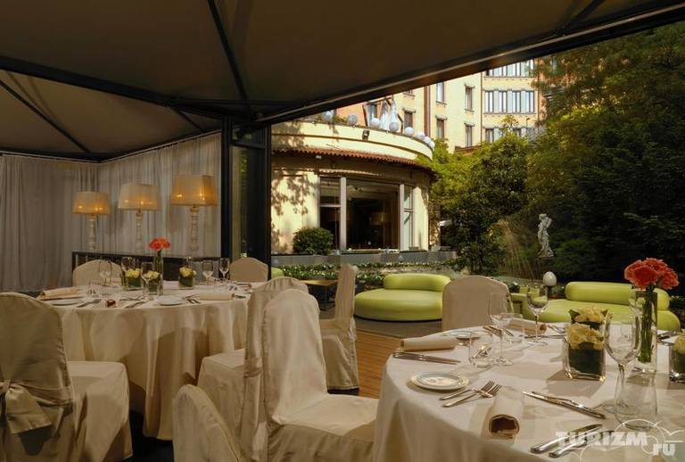 Sheraton Diana Majestic Hotel