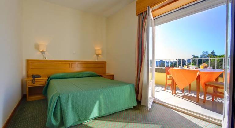 Avenida Park Hotel