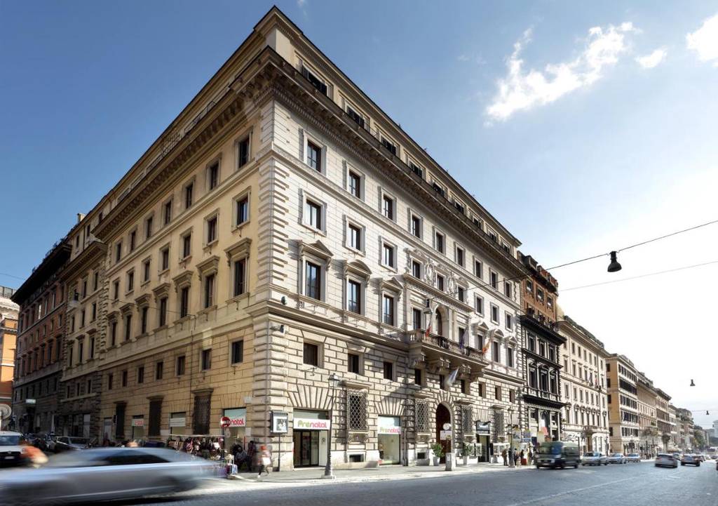 Exe International Palace 4*