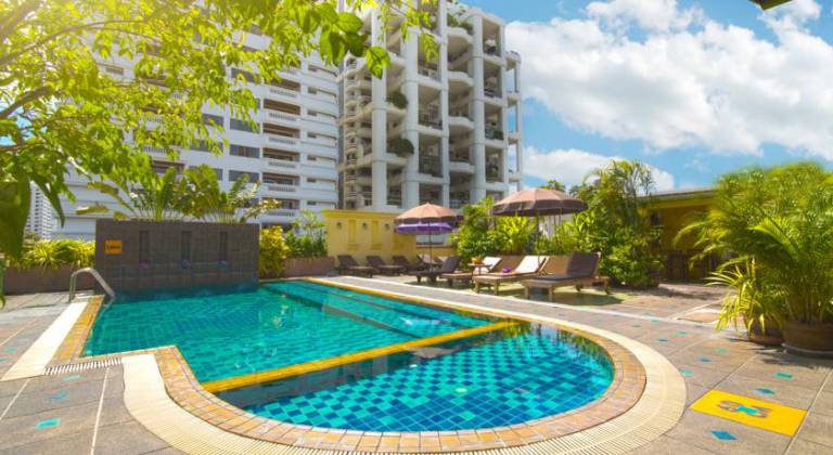 Woraburi Sukhumvit Hotel & Resort