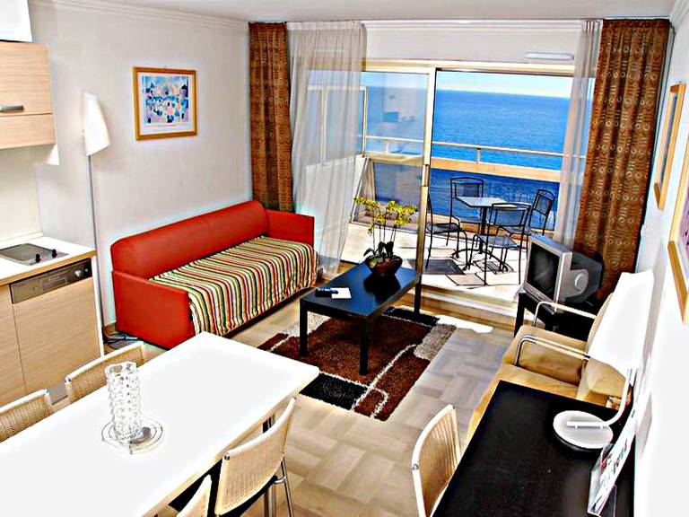 Quality Suites Excellior